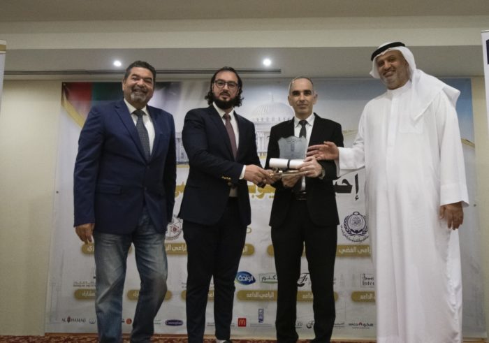 تكريم في اليوبيل الذهبي لغرفة تجارة وصناعة الشارقة